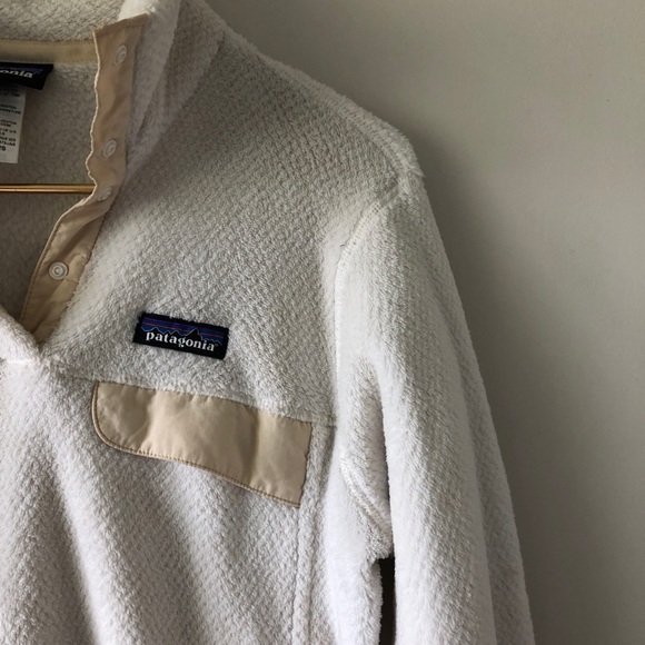 Patagonia White Fleece Jacket - Picture 2 of 5